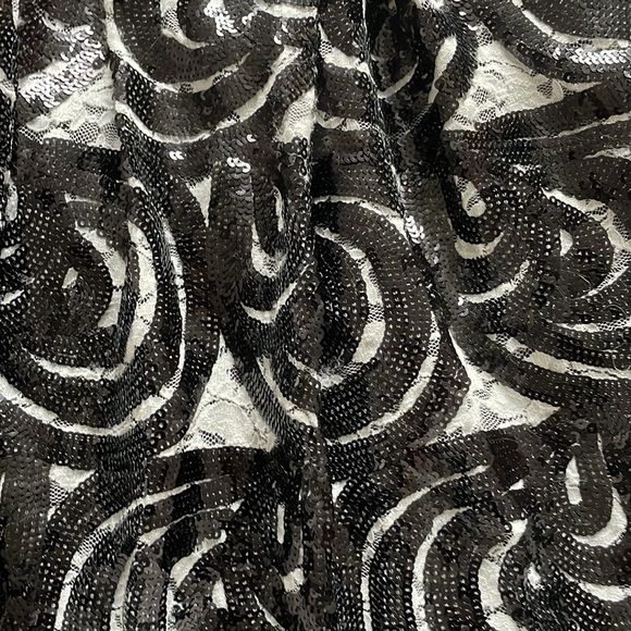 Tristan sequin skirt - Picture 2 of 2